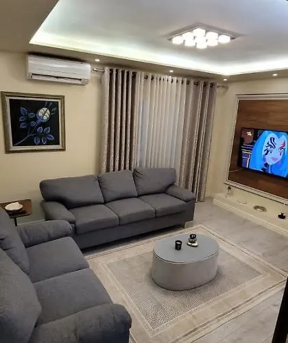 New Bazar Luxury * تيرانا